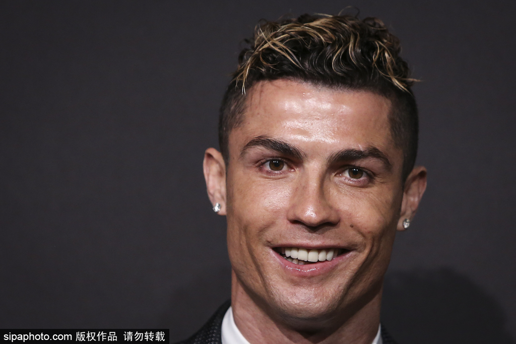 人关注费兰 人关注费兰