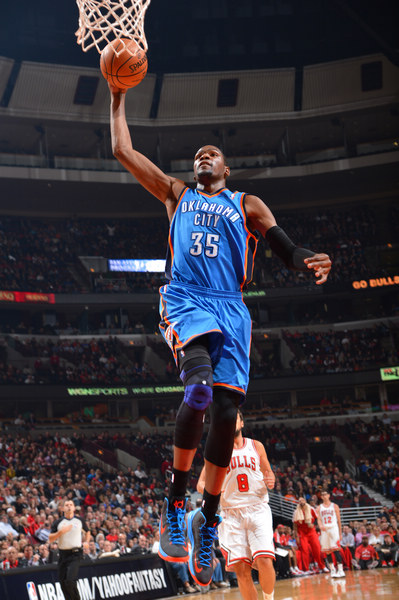 身体对抗强 身体对抗强