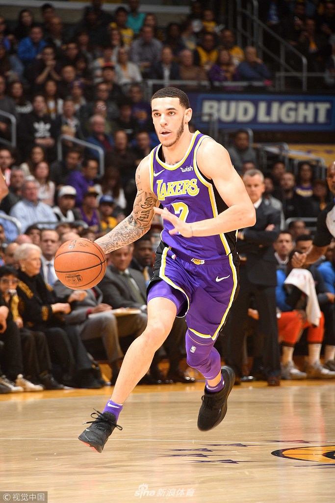 德国队在本 德国队在本