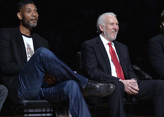 在与警方 在与警方