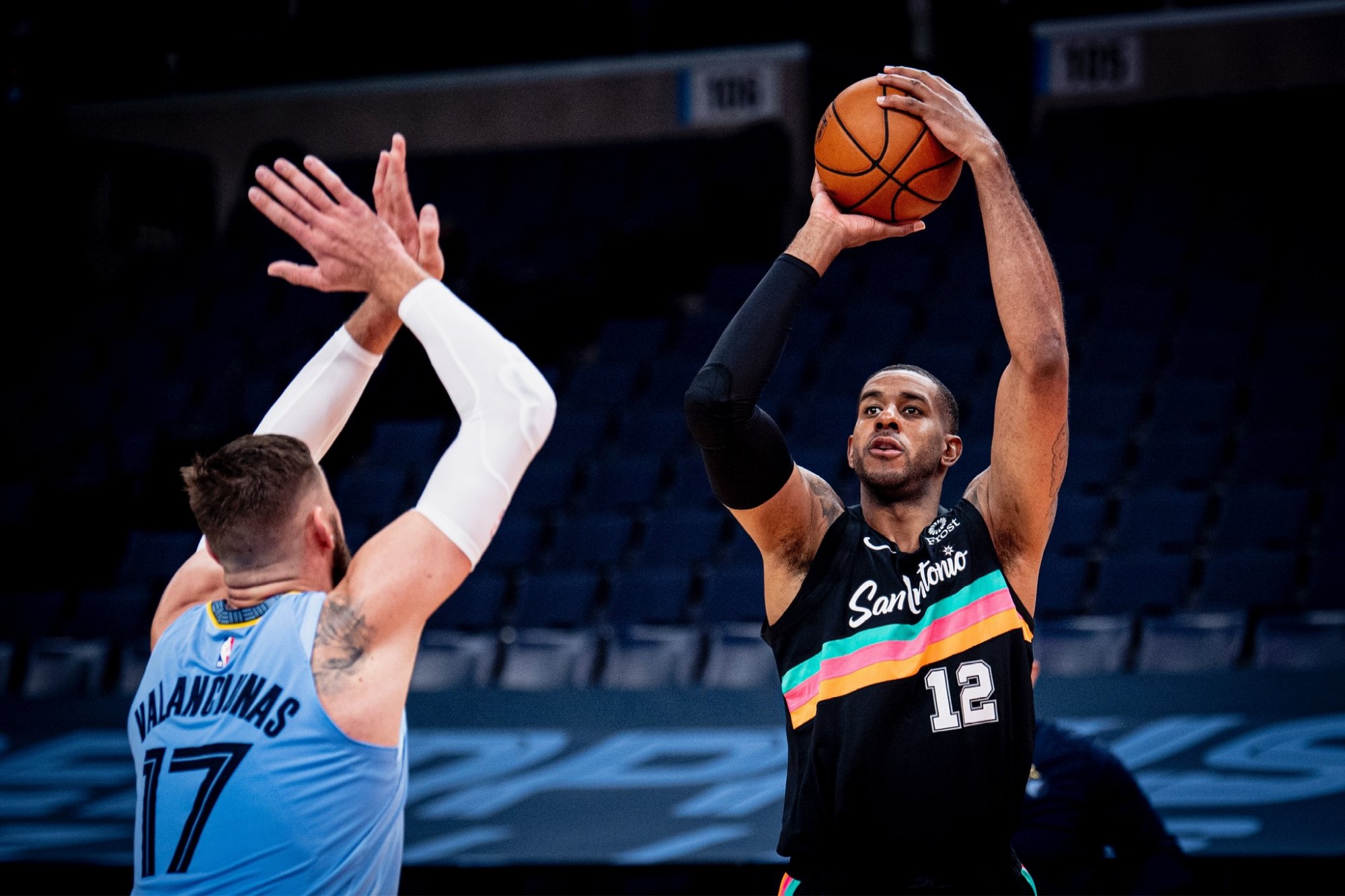 足球商业与 足球商业与