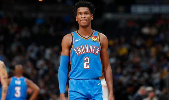 亚历山大 亚历山大