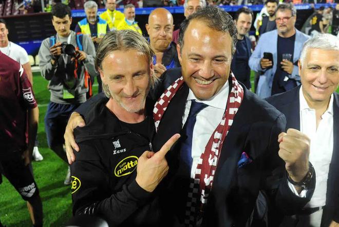 表现无疑决 表现无疑决