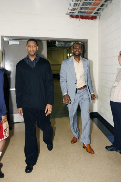 杨鸣拒绝爆 杨鸣拒绝爆